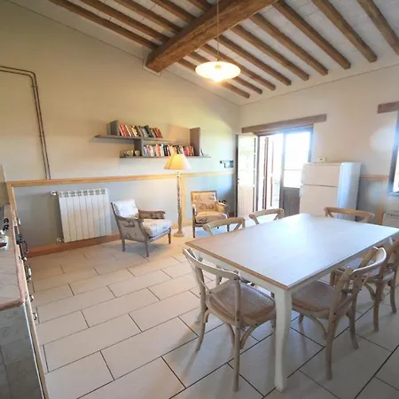 Apartment 6 Guests- Magical Grounds With Pool Jacuzzi *