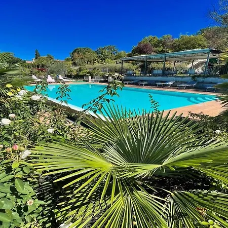 6 Guests- Magical Grounds With Pool Jacuzzi