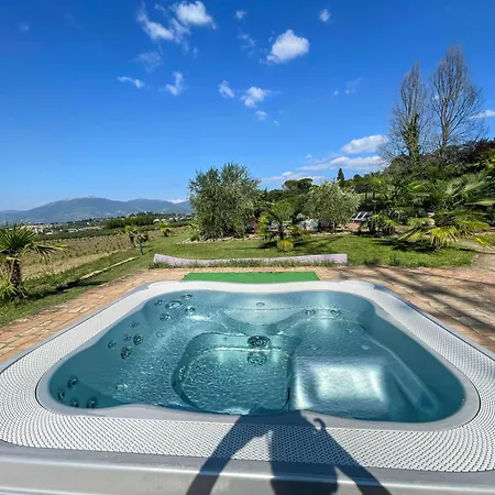 6 Guests- Magical Grounds With Pool Jacuzzi Apartment *