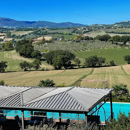 6 - Magical Grounds With Pool Jacuzzi Sleeps 4 * Spolète