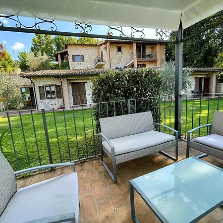 6 - Magical Grounds With Pool Jacuzzi Sleeps 4 Appartement