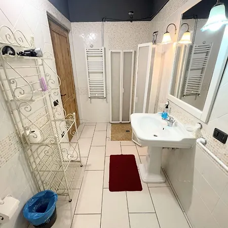 6 Guests- Magical Grounds With Pool Jacuzzi