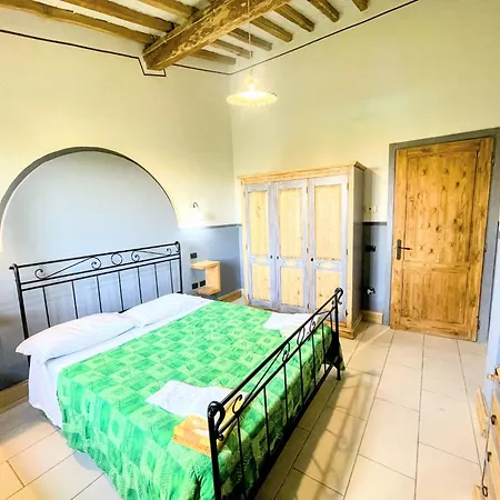 6 - Magical Grounds With Pool Jacuzzi Sleeps 4 Appartement