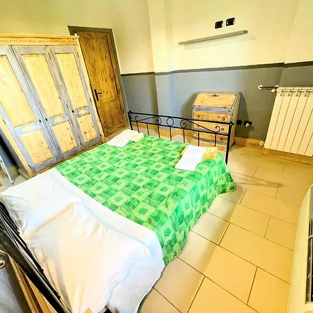 Appartamento 6 - Magical Grounds With Pool Jacuzzi Sleeps 4