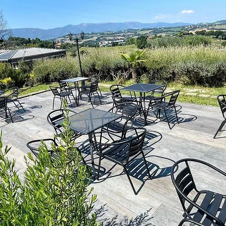 6 Guests- Magical Grounds With Pool Jacuzzi Apartment *