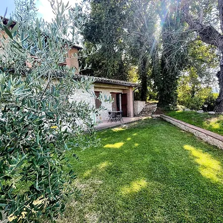 6 Guests- Magical Grounds With Pool Jacuzzi Apartment Spoleto