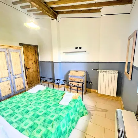 Lejlighed 6 - Magical Grounds With Pool Jacuzzi Sleeps 4 Spoleto