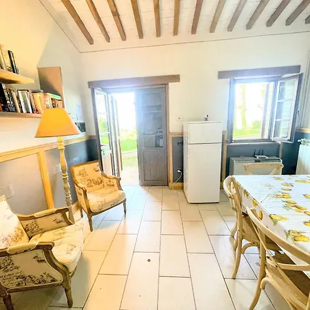 6 - Magical Grounds With Pool Jacuzzi Sleeps 4 * Spoleto