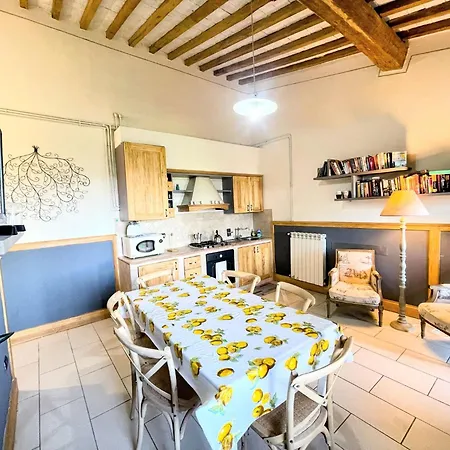 Apartment 6 - Magical Grounds With Pool Jacuzzi Sleeps 4