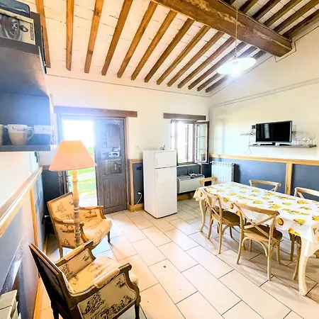 6 - Magical Grounds With Pool Jacuzzi Sleeps 4 * Spoleto