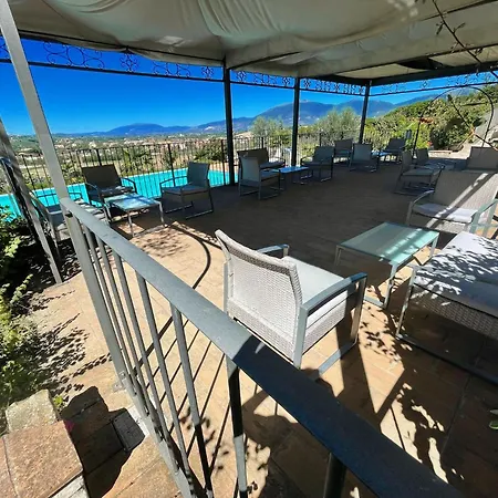 Appartamento 6 - Magical Grounds With Pool Jacuzzi Sleeps 4 *